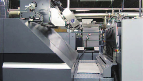 Hệ thống kiểm soát chất lượng trực tuyến cho máy in được chứng nhận ISO 9001 / CE